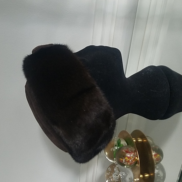 Vintage Real Mink Fur & Suede Hat With Cute Bow - Picture 6 of 10